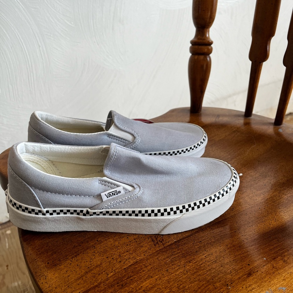 NWT Vans - Picture 2 of 4